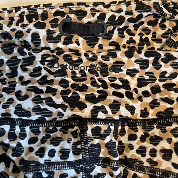 Outdoor Voices Leopard Flex Cropped Leggings - Picture 7 of 7